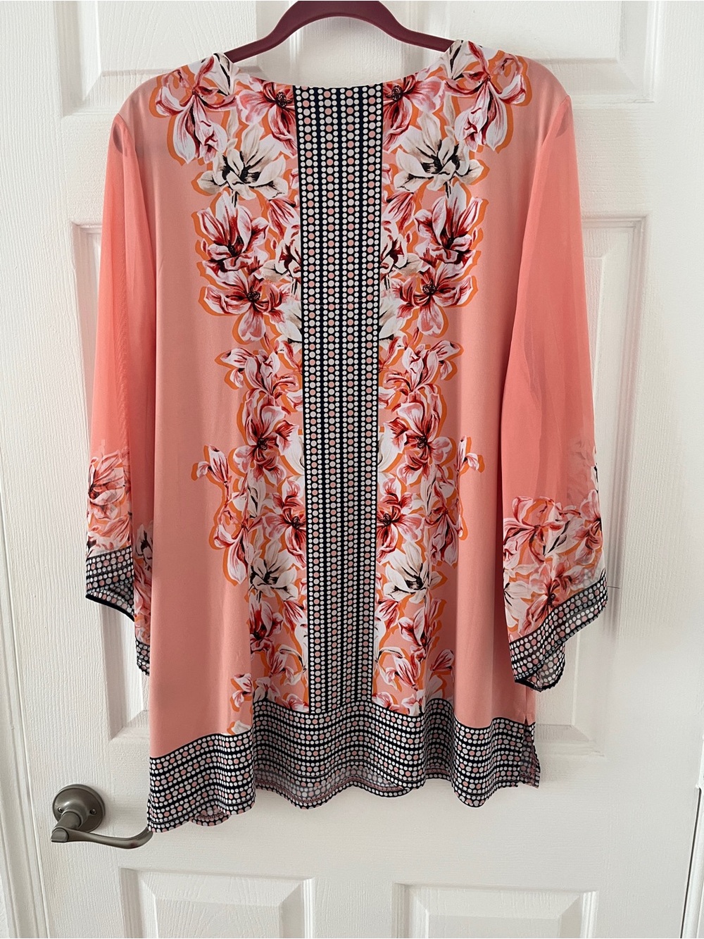 Jennifer Moore  Pink Floral V-Neck Tunic Top - Picture 3 of 7